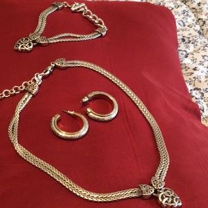 BRIGHTON jewelry set. Beautiful, rarely worn🌺